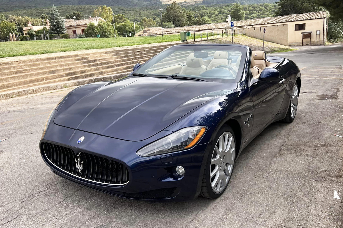 Maserati Cabrio